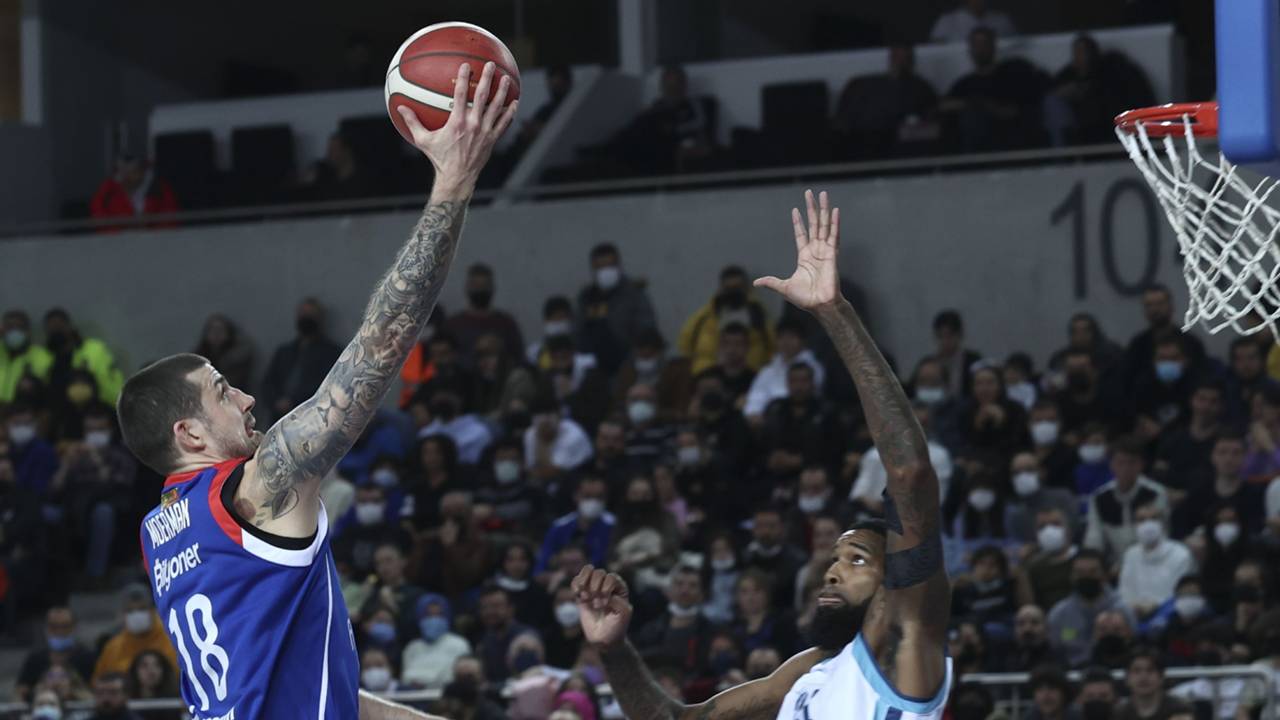 Anadolu Efes Yıldız Oyun Kurucusu Micic İle Türk Telekom’u Yenmeyi Başardı