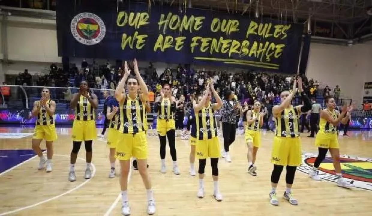 Fenerbahçe Safiport Yarı Final İçin Önemli bir Adım Attı!
