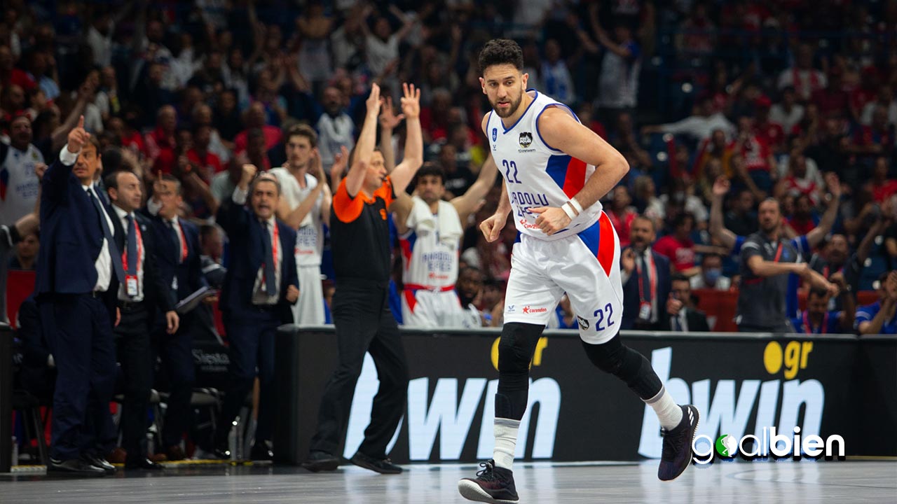 Euroleague'in İlk Finalisti Anadolu Efes.