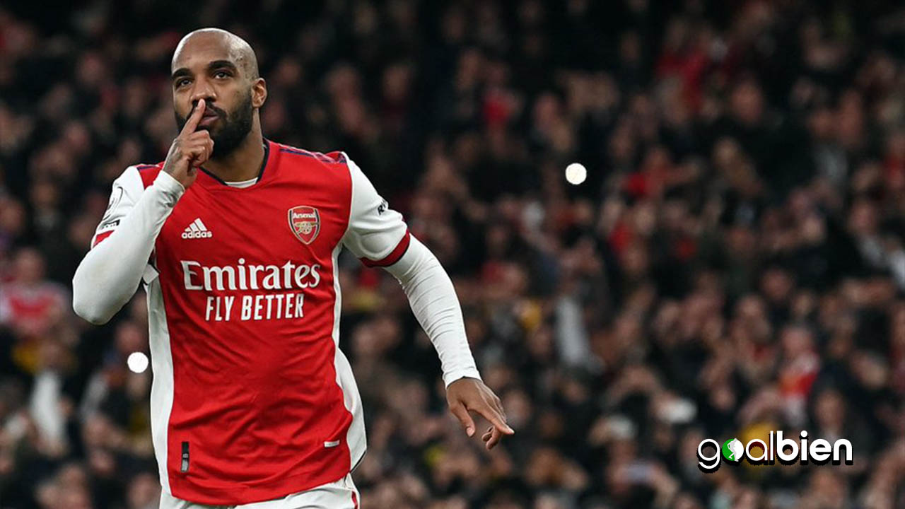 Lacazette, Yeniden Lyon'da